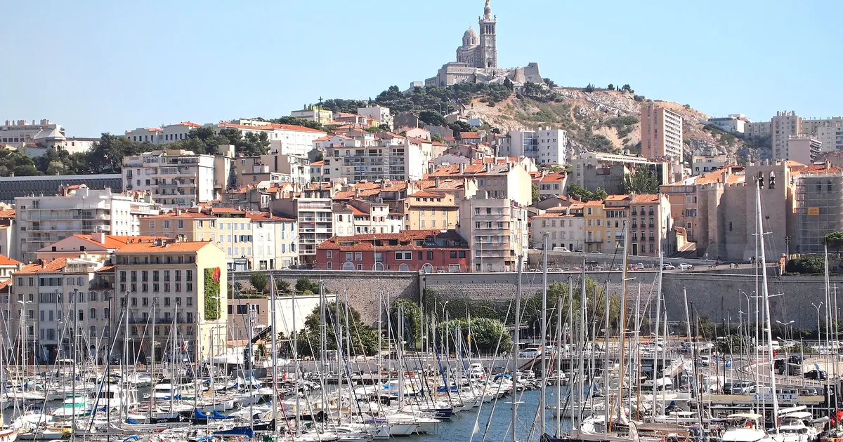 Diagnostic amiante à Marseille : parc ancien, vente et rénovation — Marseille